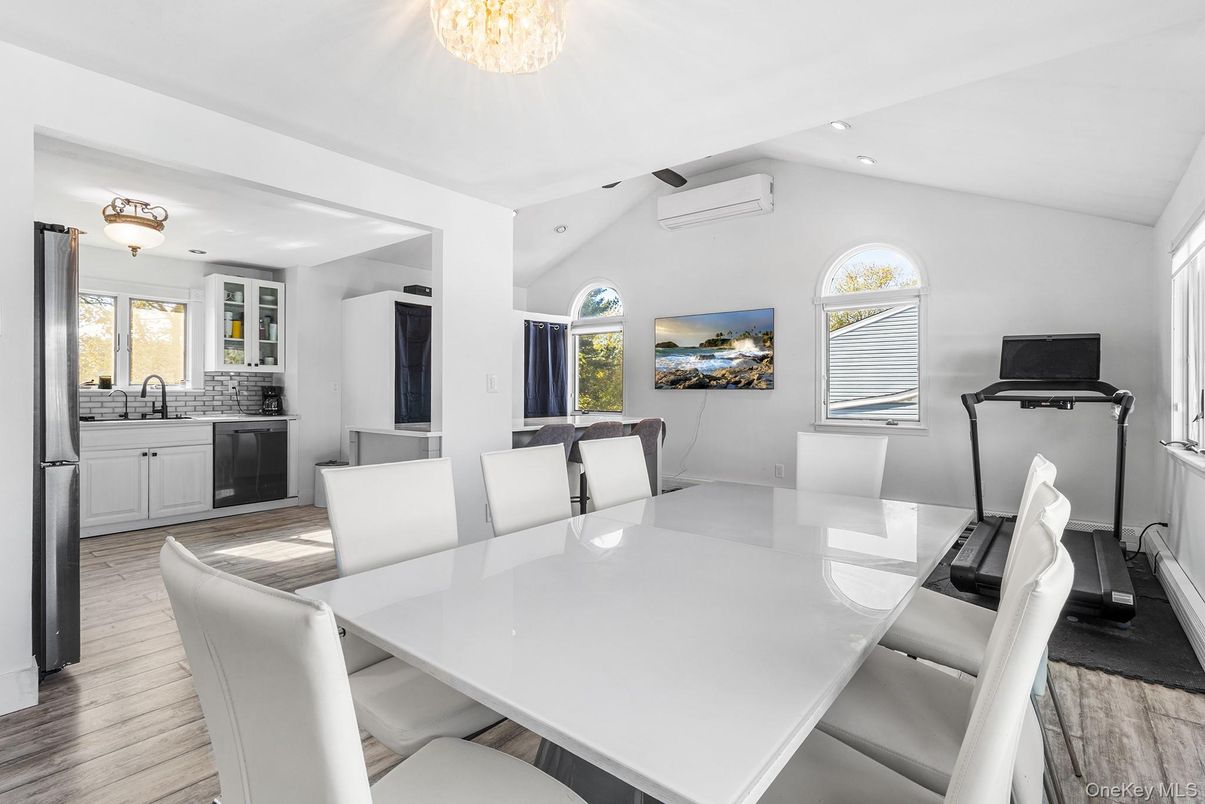 Dining room, Interior, Recessed Lighting, Wood Texture Flooring