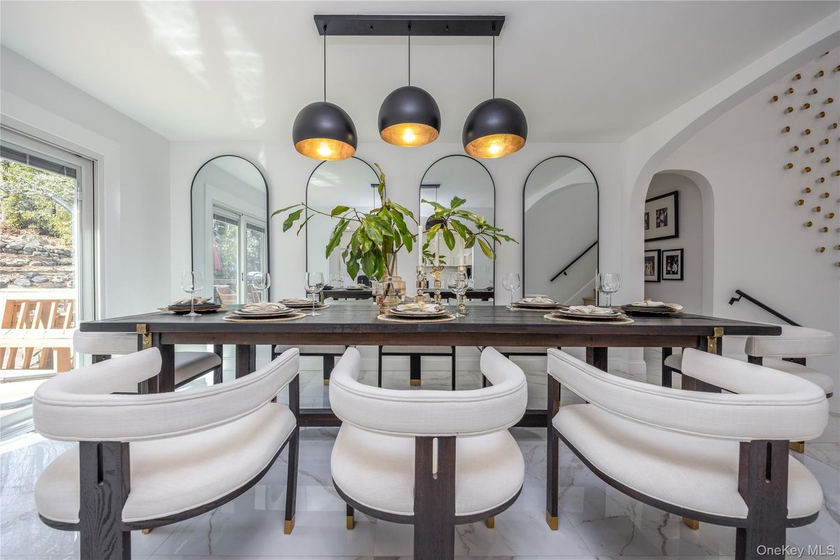 Dining room, Interior, Pendant Lights