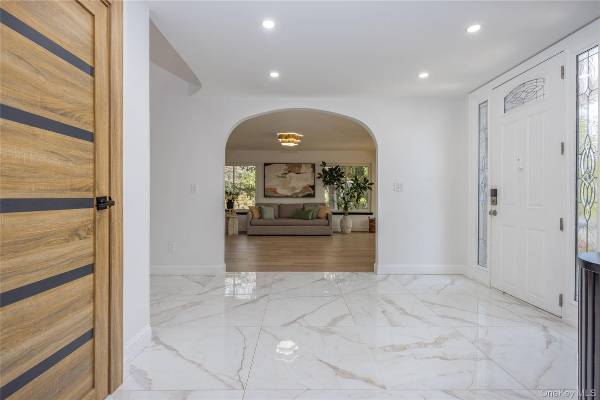 Interior, Marble, Recessed Lighting