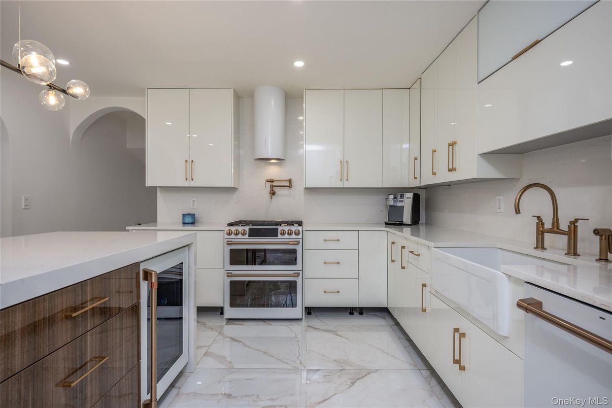 Interior, Kitchen, Marble, Pendant Lights, Recessed Lighting