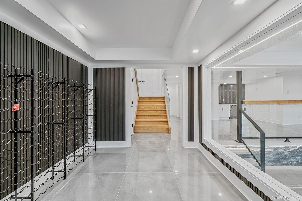 Interior, Recessed Lighting, Wine Storage