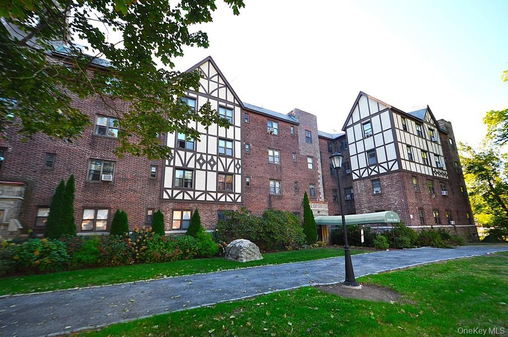Exterior, Facade, Brick Facade, Tudor Revival