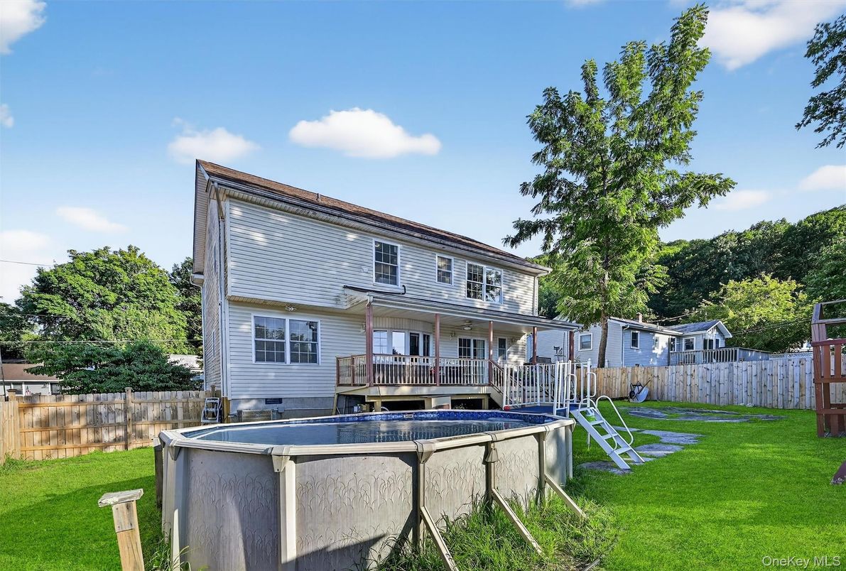 Backyard, Exterior, Pool