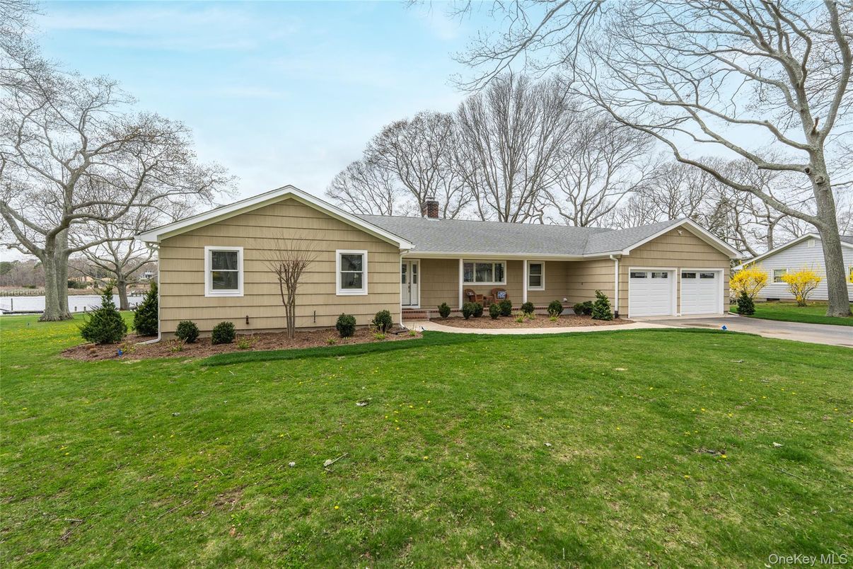 Attached, Backyard, Exterior, Facade, Ranch