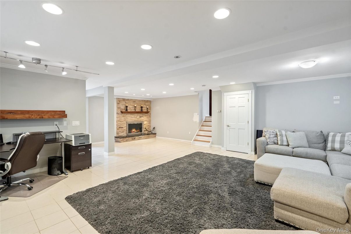Fireplace, Home Office, Interior, Living room, Recessed Lighting