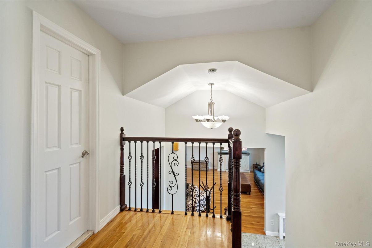 Chandelier, Interior, Wood Texture Flooring