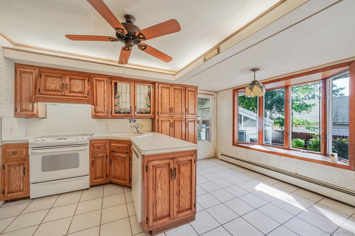 Interior, Kitchen, Pendant Lights