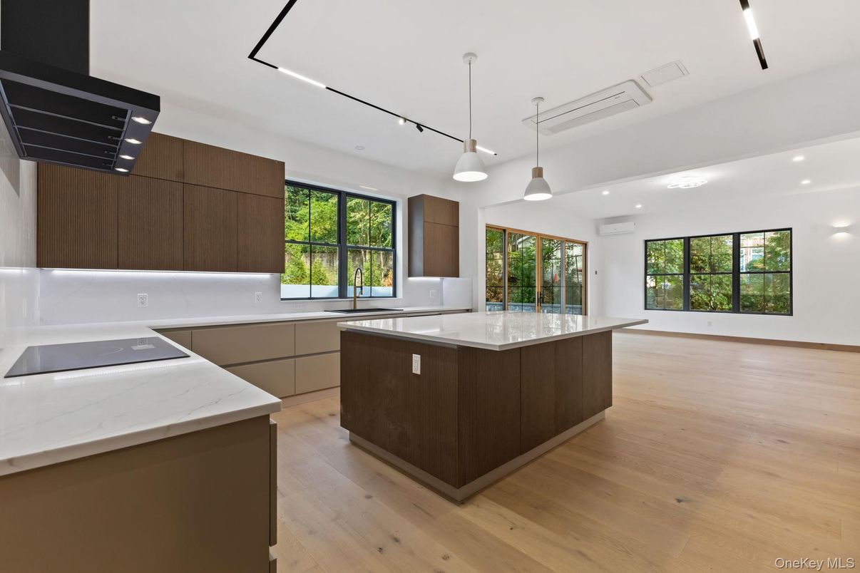 Interior, Kitchen, Pendant Lights, Recessed Lighting, Wood Texture Flooring