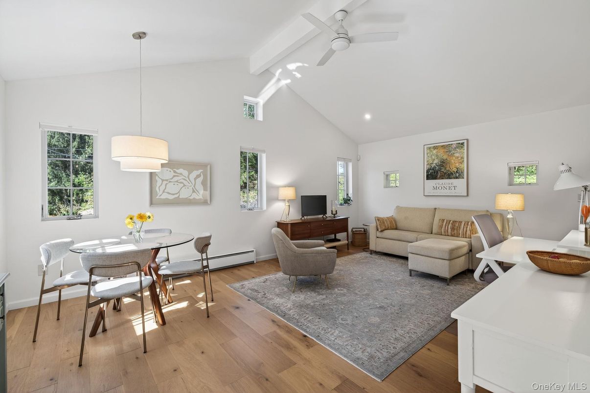 Dining room, Interior, Living room, Pendant Lights, Recessed Lighting, Wood Texture Flooring