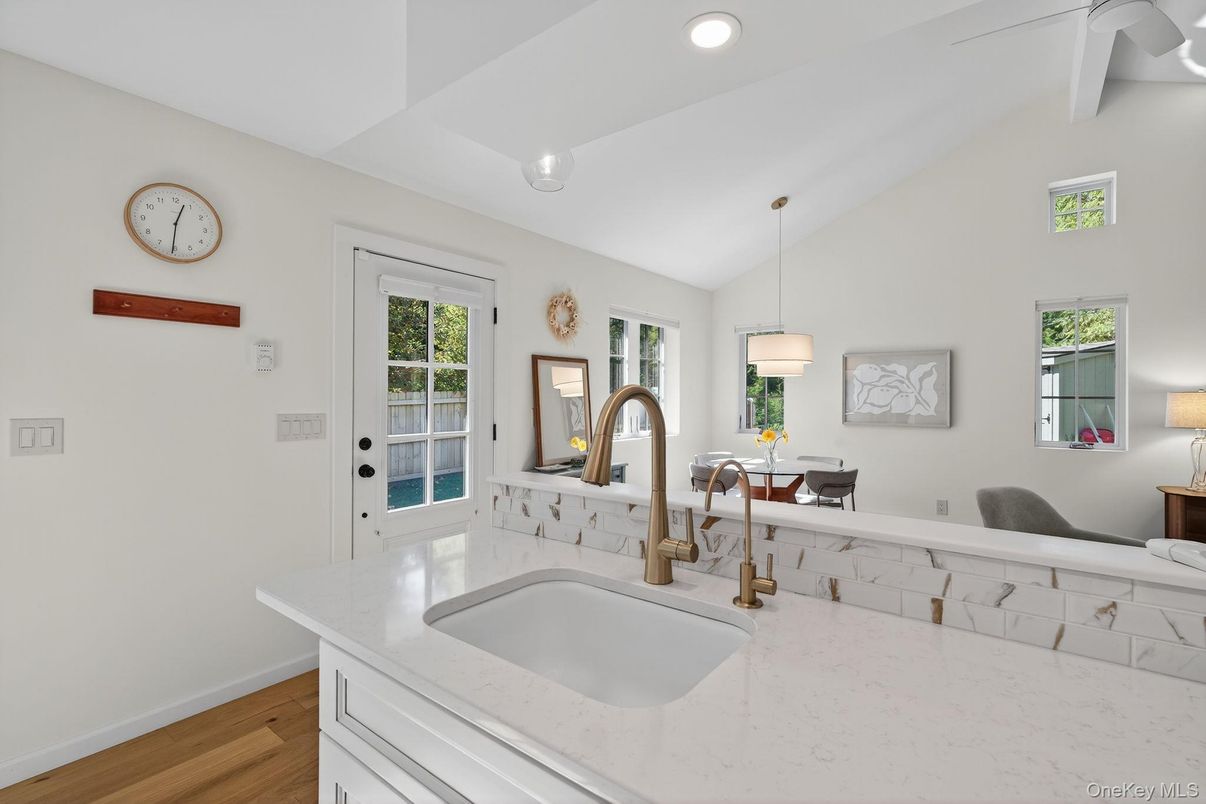 Home Office, Interior, Pendant Lights, Recessed Lighting, Wood Texture Flooring