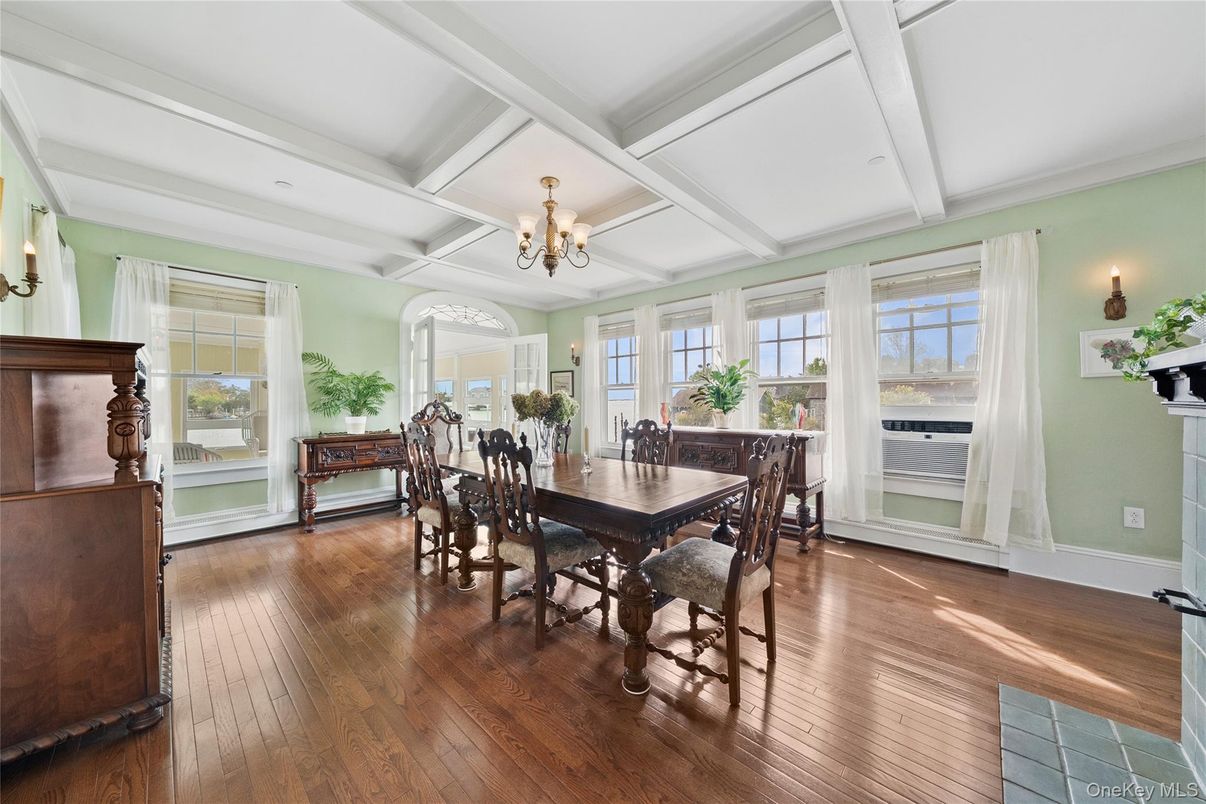 Chandelier, Dining room, Interior, Wood Texture Flooring