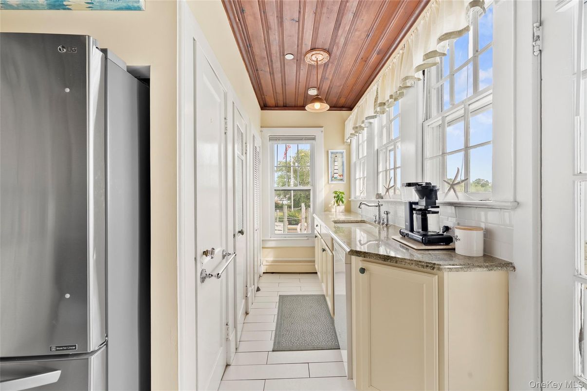 Interior, Kitchen, Recessed Lighting, Wooden Ceilings