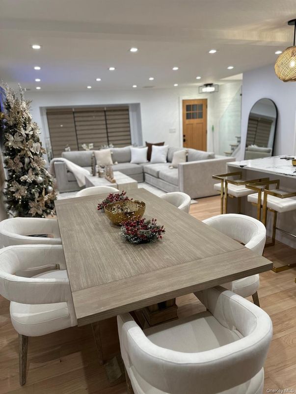 Dining room, Interior, Living room, Pendant Lights, Recessed Lighting, Wood Texture Flooring