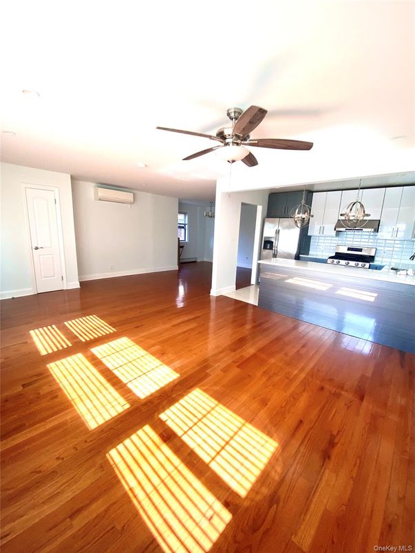 Empty room, Interior, Kitchen, Wood Texture Flooring