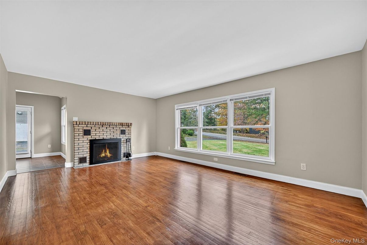 Empty room, Fireplace, Interior, Wood Texture Flooring
