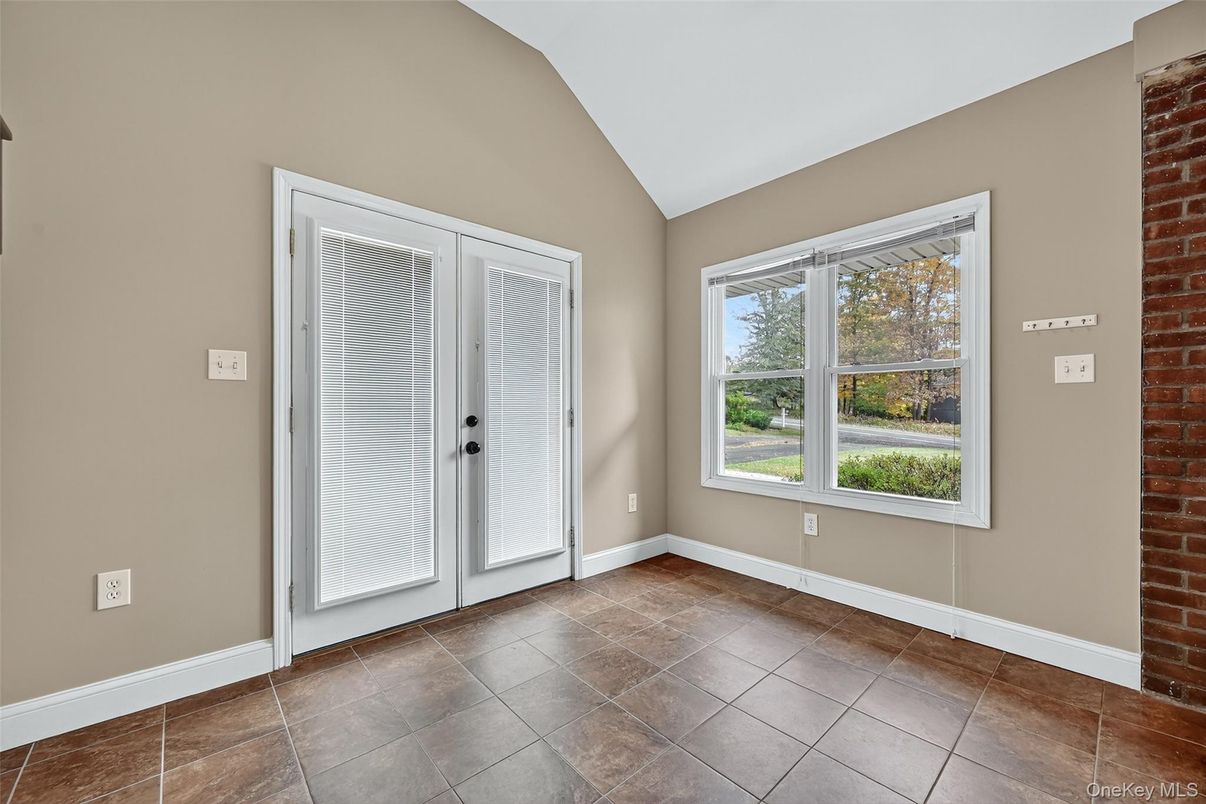 Empty room, Interior, Stone Walls