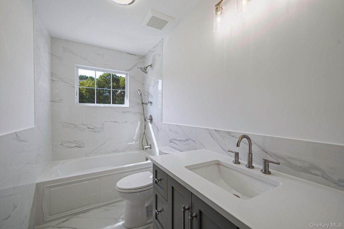 Bathroom, Interior, Marble, Marble Walls