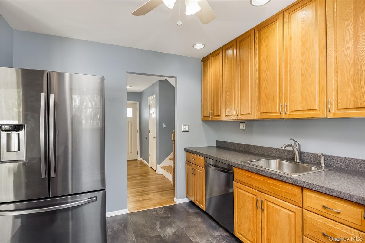 Interior, Kitchen, Recessed Lighting, Wood Texture Flooring
