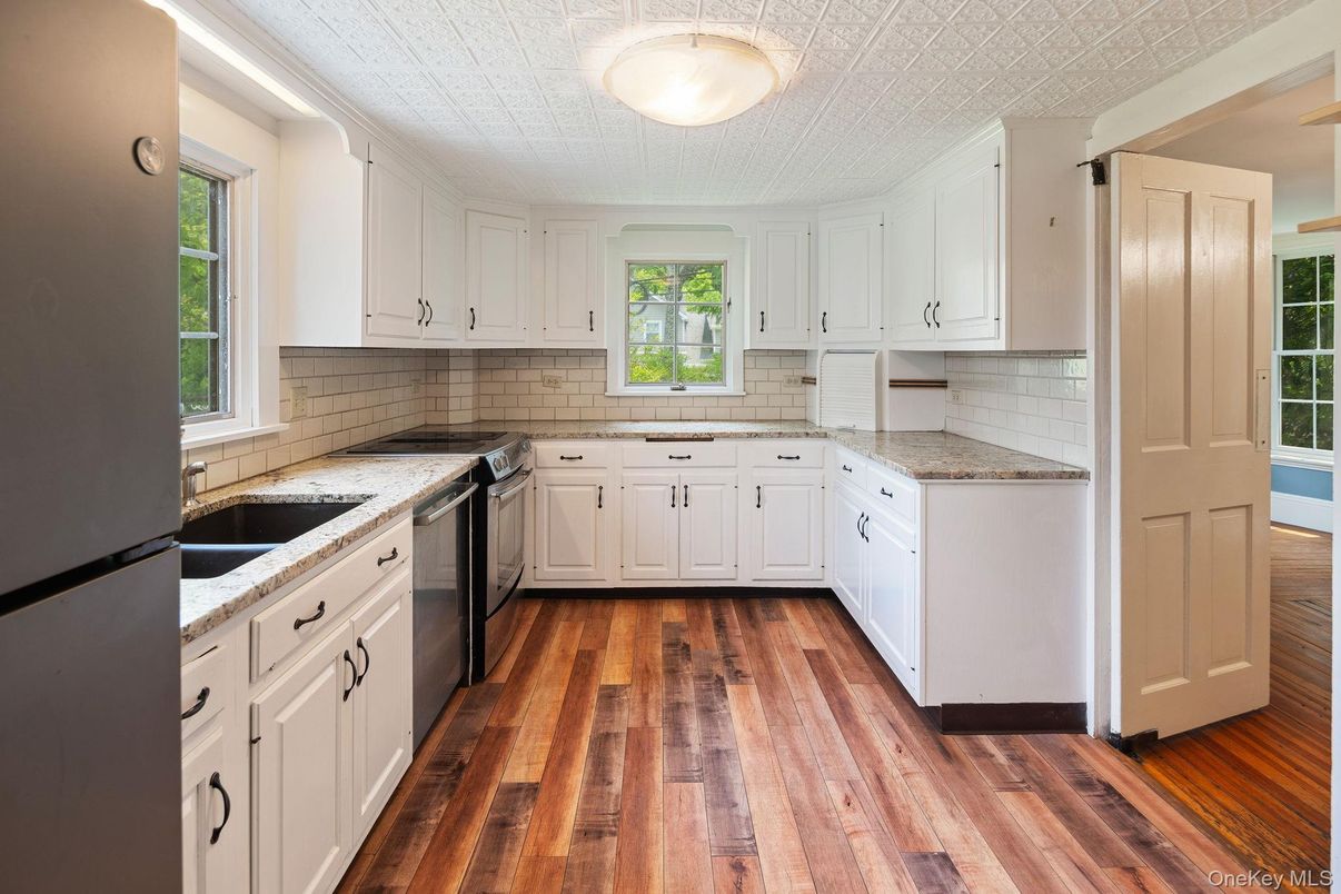 Interior, Kitchen, Wood Texture Flooring