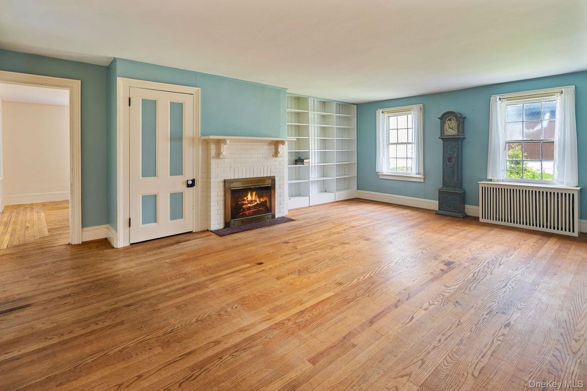 Empty room, Fireplace, Interior, Wood Texture Flooring