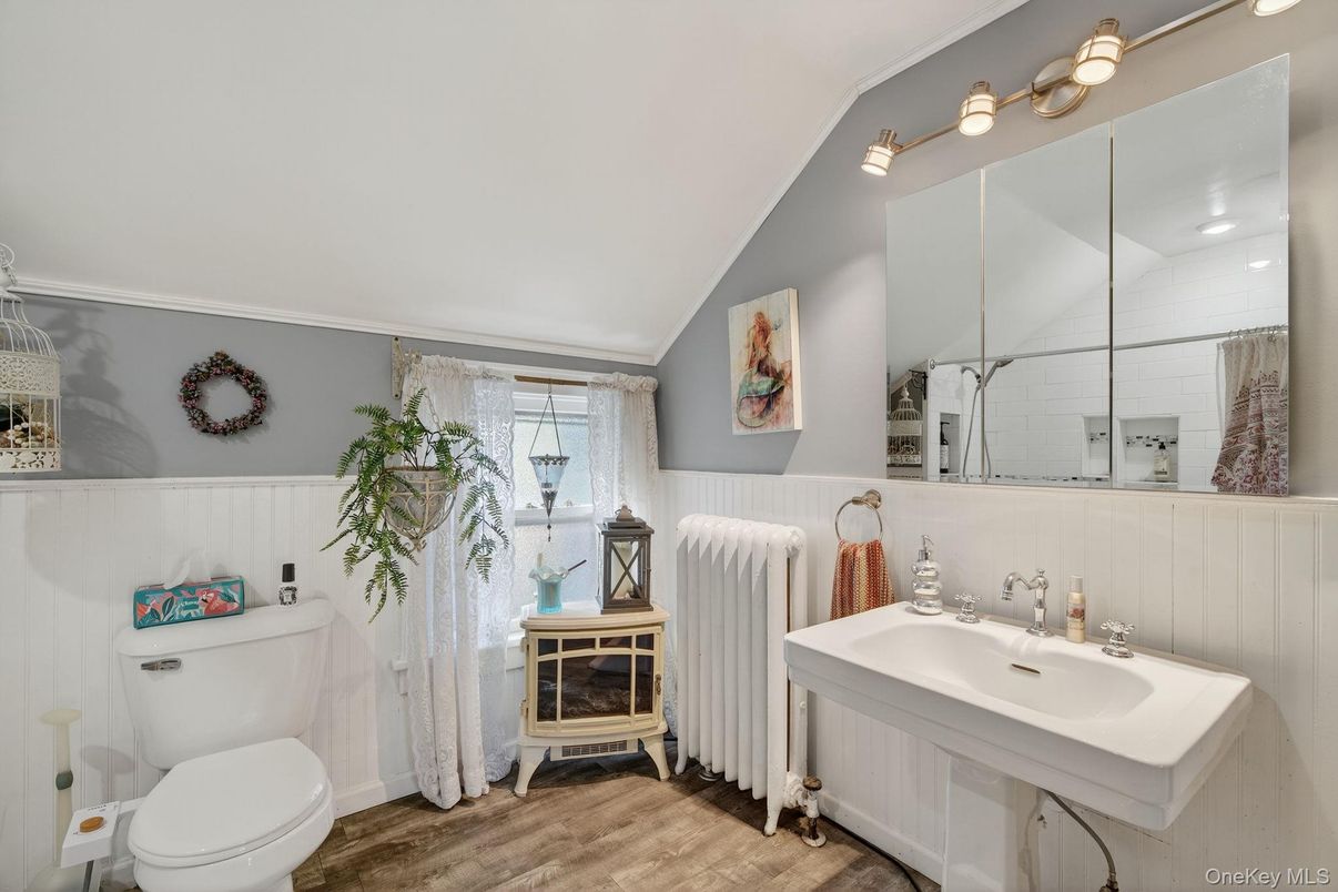 Bathroom, Interior, Wood Texture Flooring