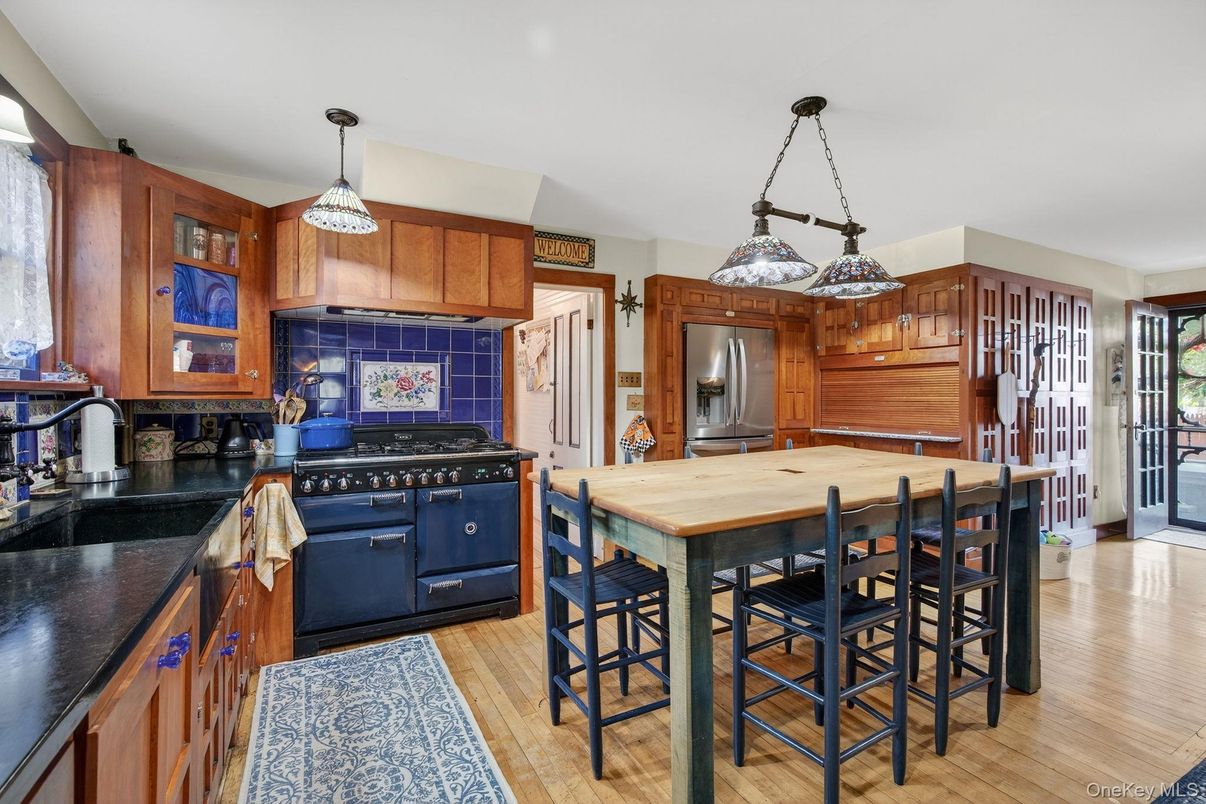 Interior, Kitchen, Pendant Lights, Stainless Steel Appliances, Wood Texture Flooring