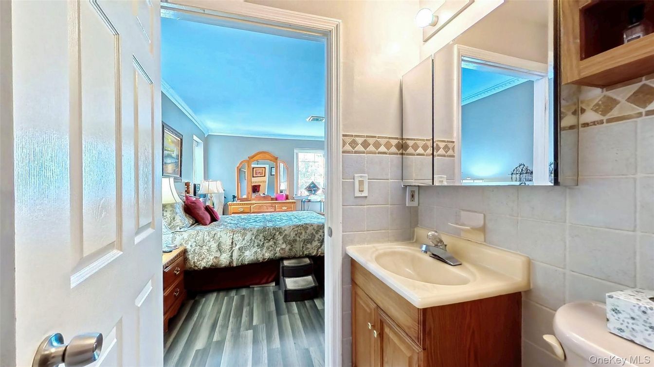 Bathroom, Bedroom, Interior
