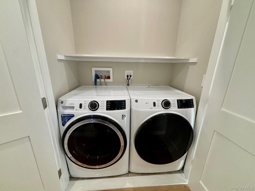 Interior, Utility Closets, Washer