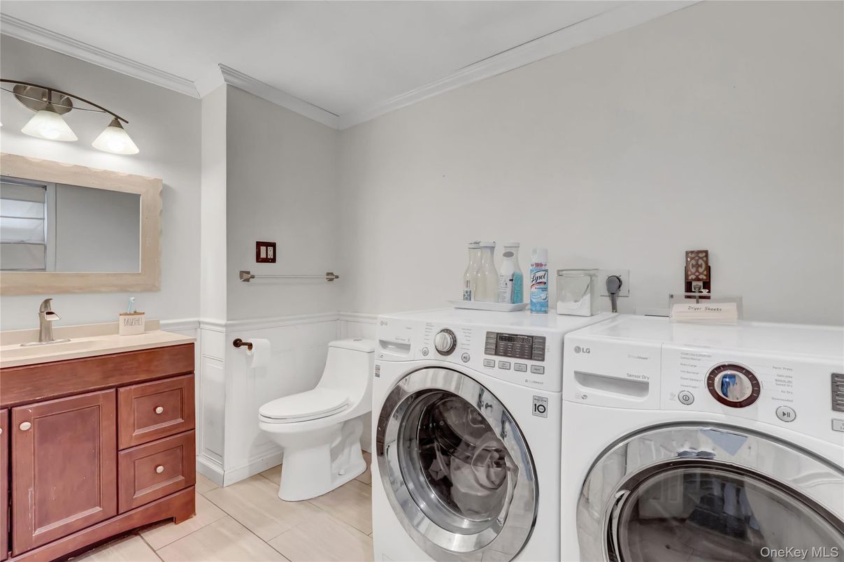 Bathroom, Interior, Washer