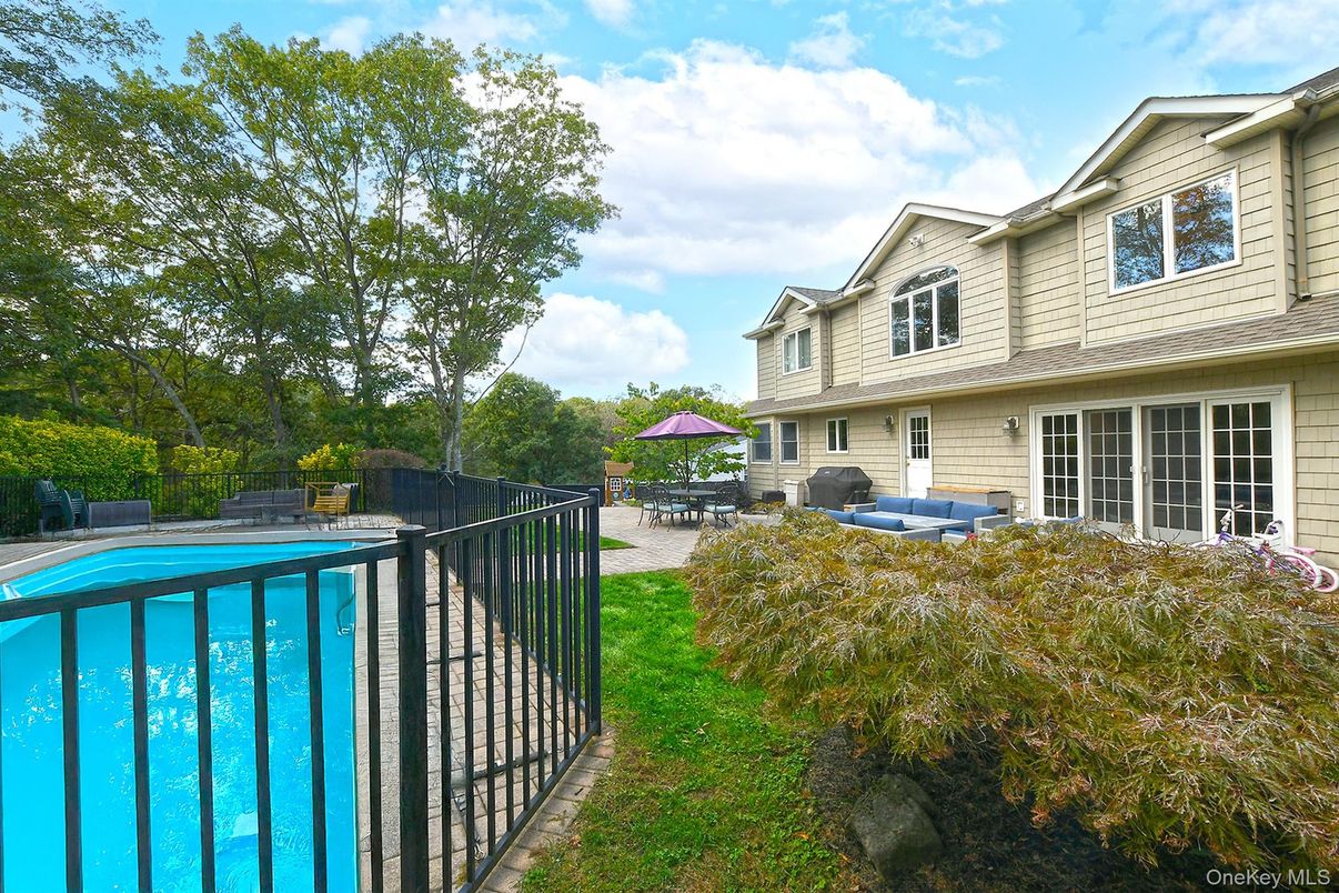 Backyard, Exterior, Pool