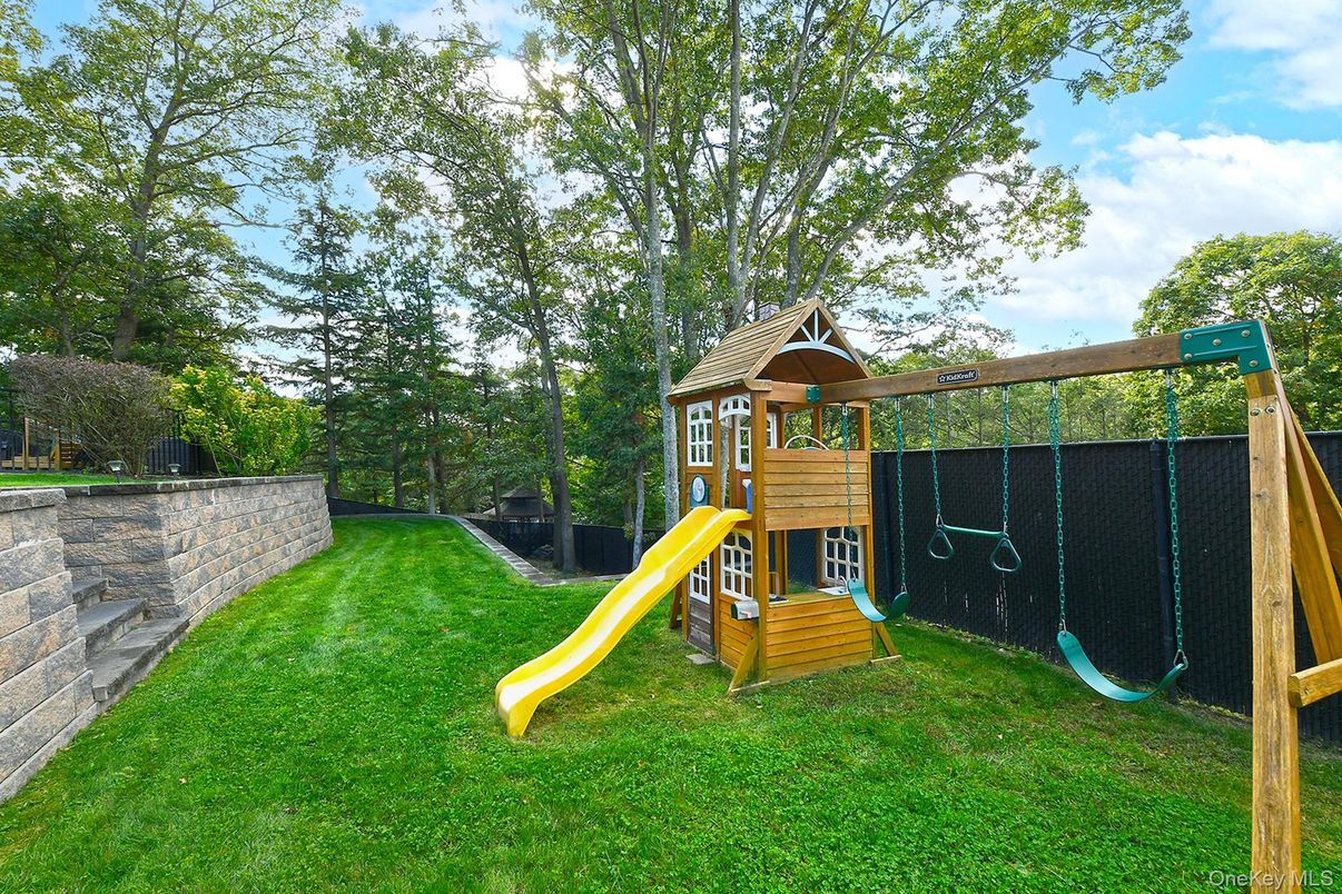 Backyard, Exterior, Playground
