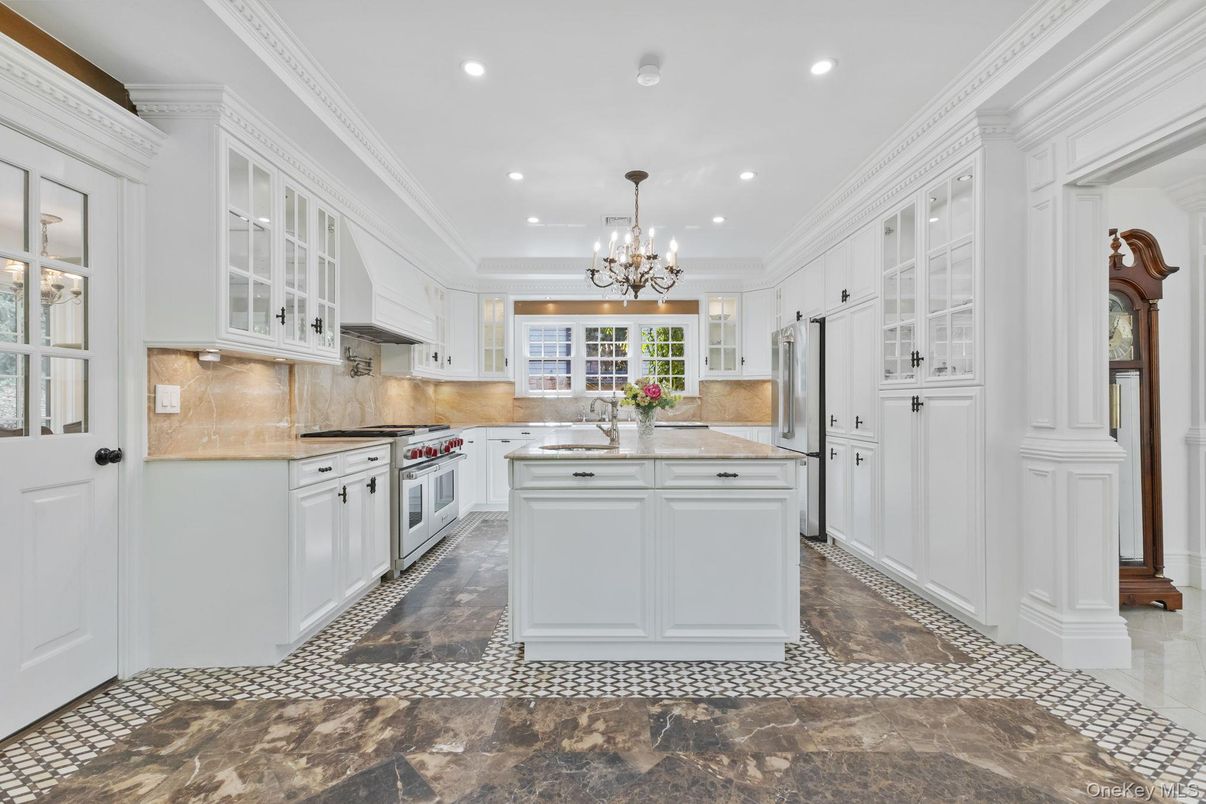Chandelier, Interior, Kitchen, Recessed Lighting