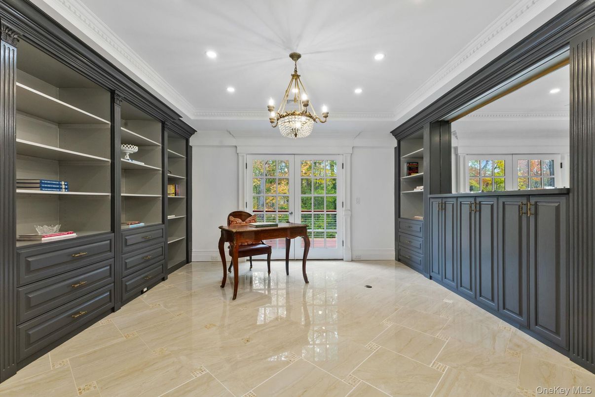 Chandelier, Home Office, Interior, Recessed Lighting