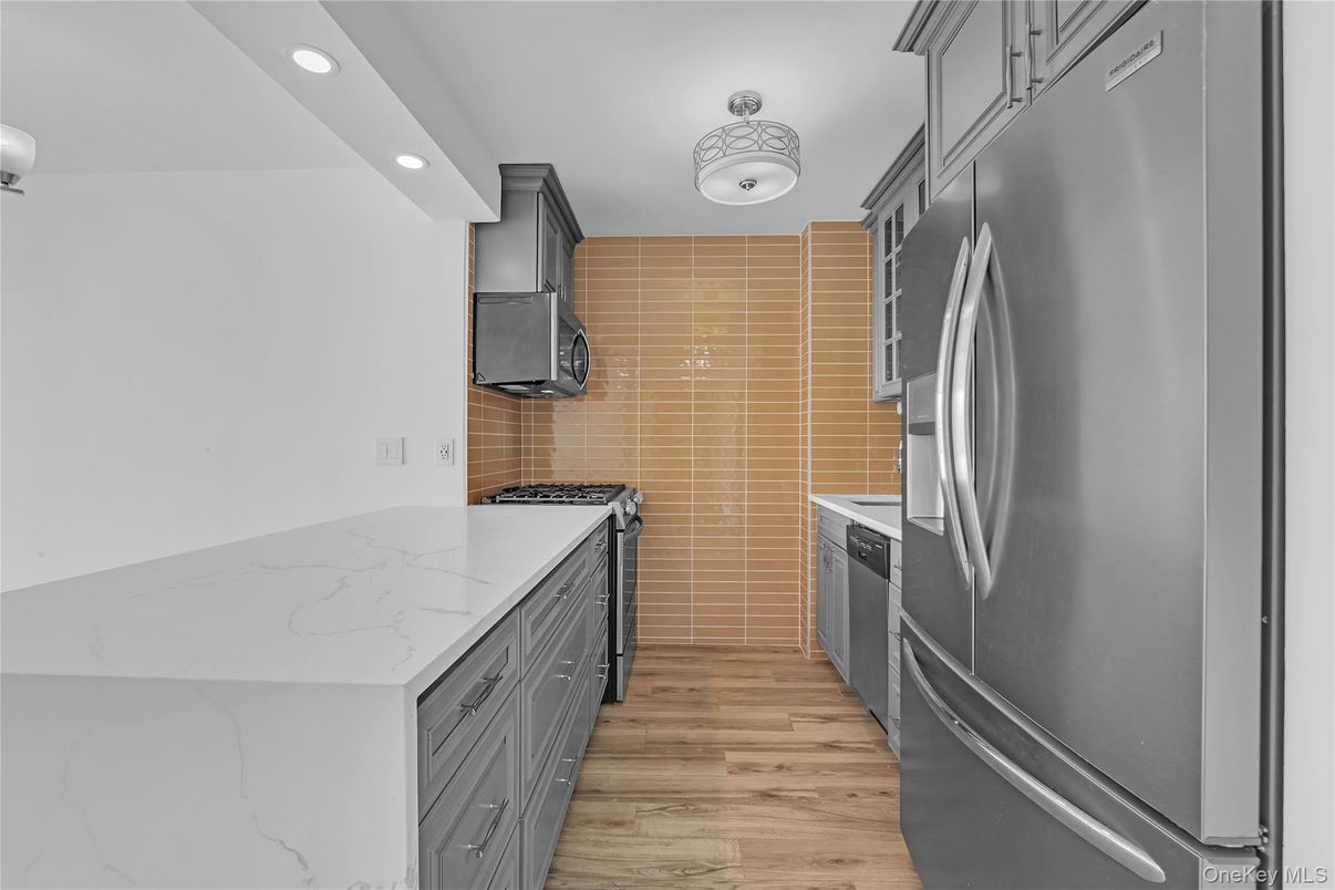 Interior, Kitchen, Recessed Lighting, Stainless Steel Appliances, Wood Texture Flooring