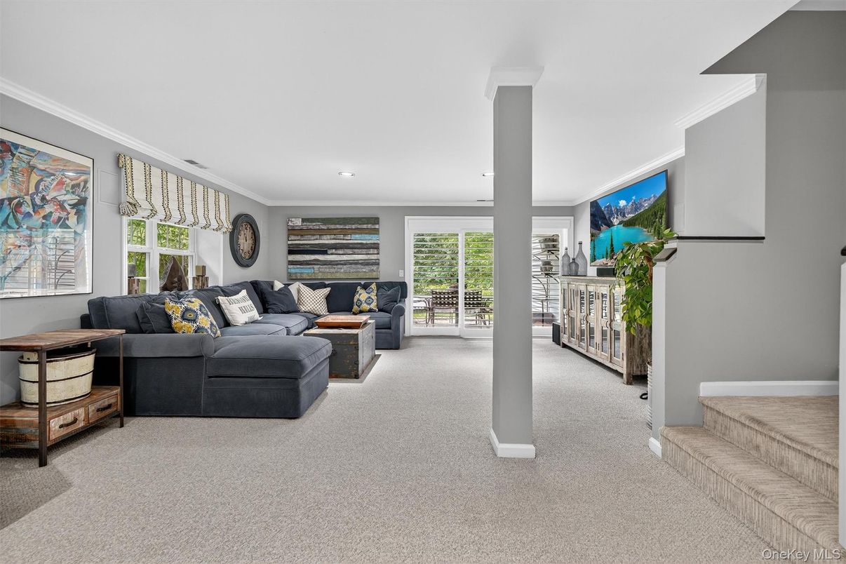 Interior, Living room, Recessed Lighting