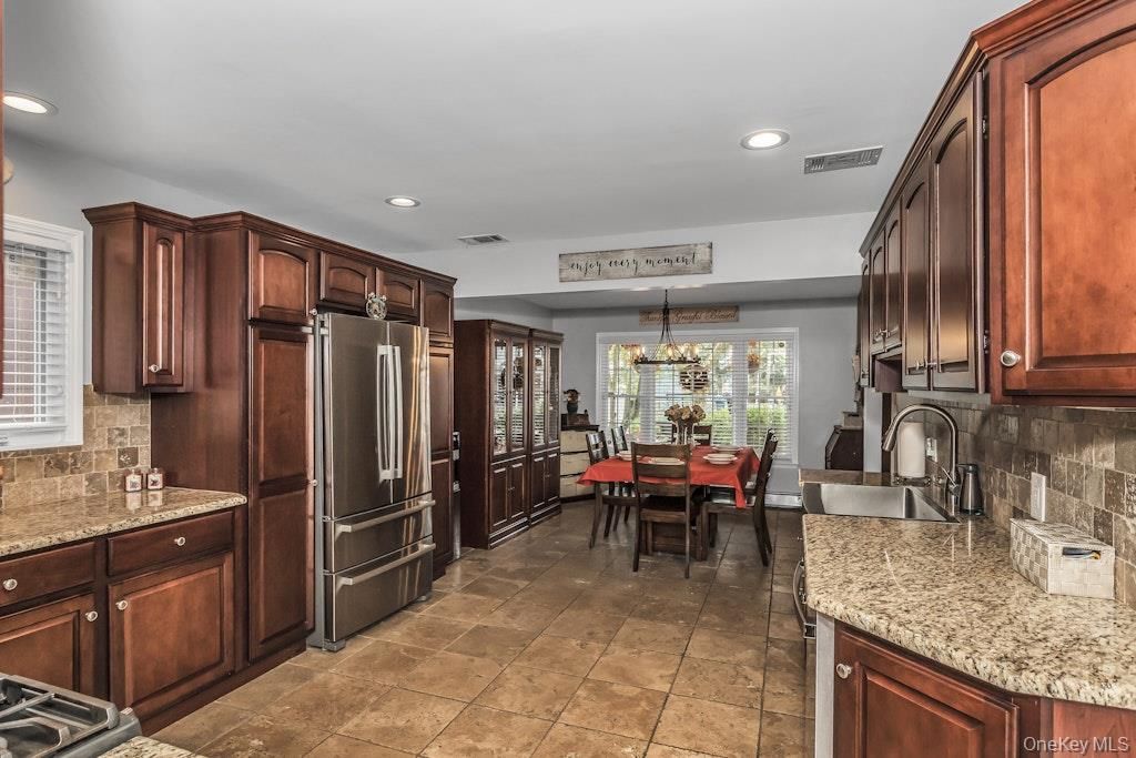 Chandelier, Dining room, Interior, Kitchen, Pendant Lights, Recessed Lighting
