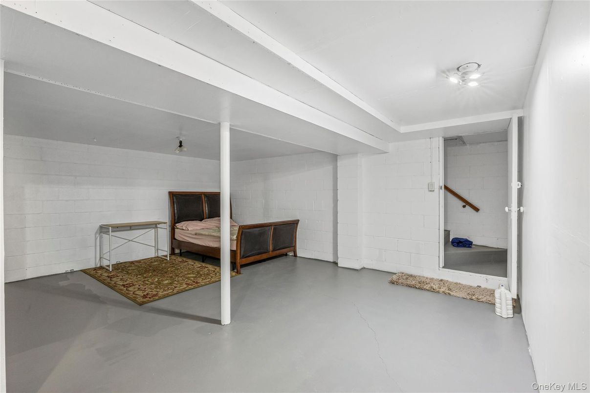 Empty room, Interior, Stone Walls