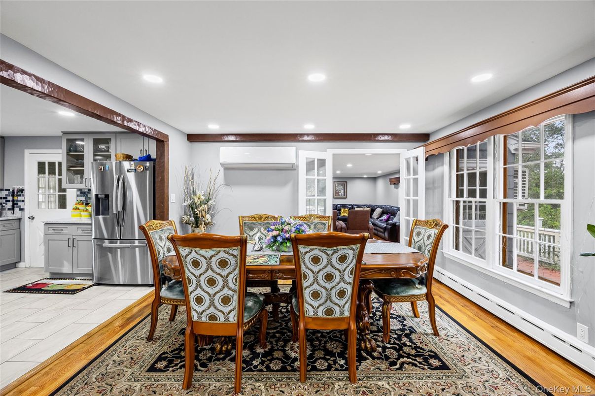 Dining room, Interior, Kitchen, Recessed Lighting, Stainless Steel Appliances, Wood Texture Flooring