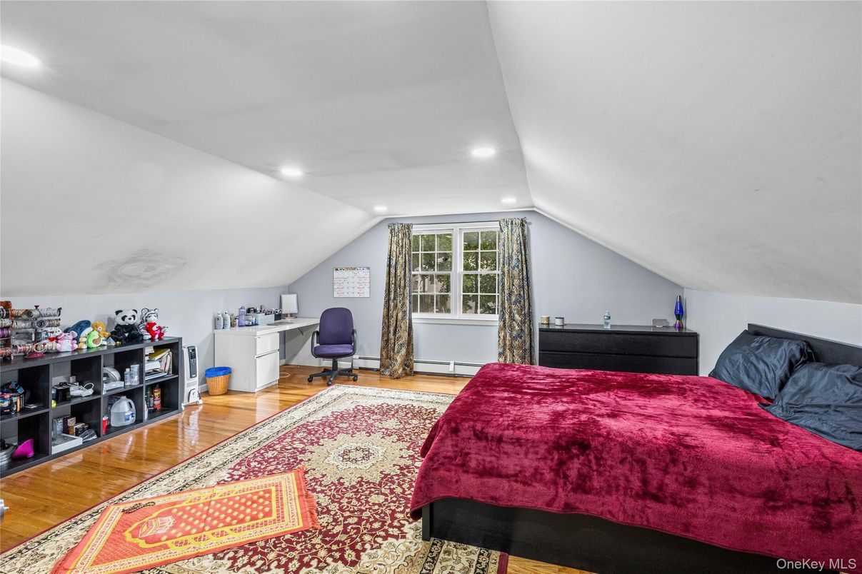Bedroom, Home Office, Interior, Recessed Lighting, Wood Texture Flooring