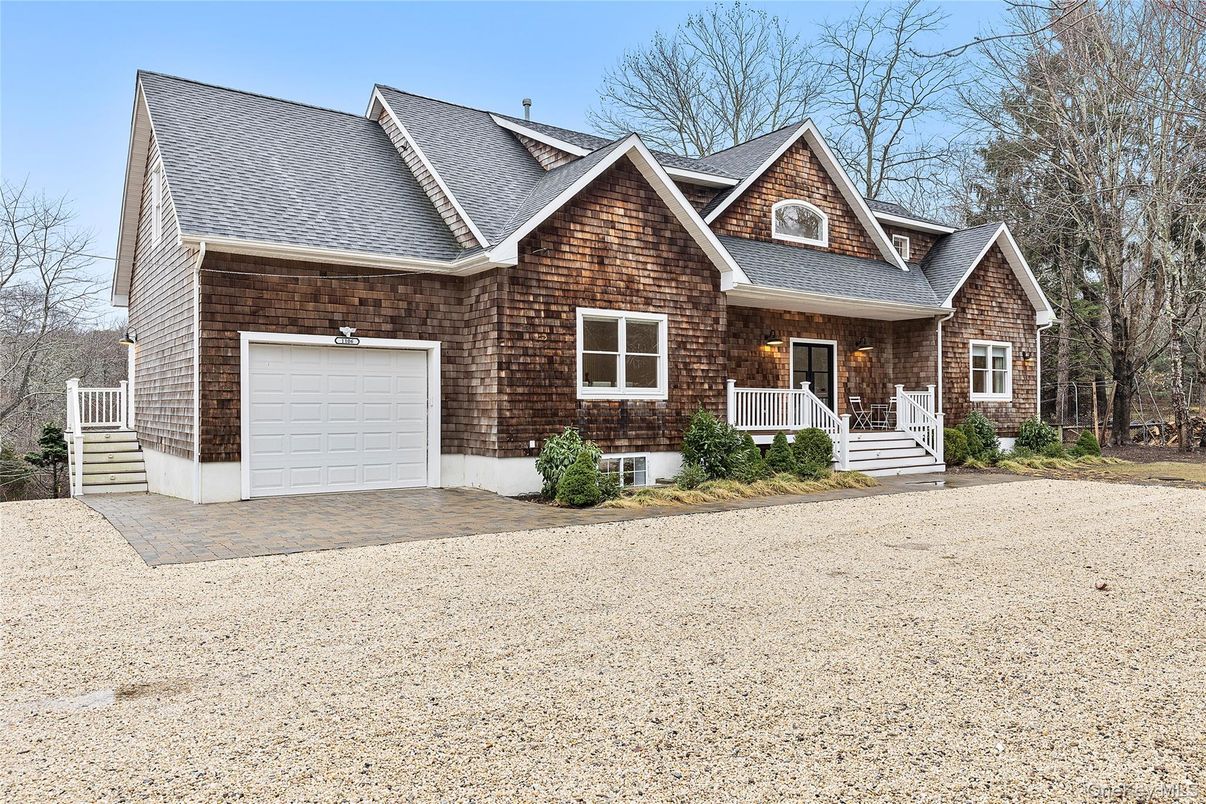 Attached, Exterior, Facade, Brick Facade, Brick Traditional
