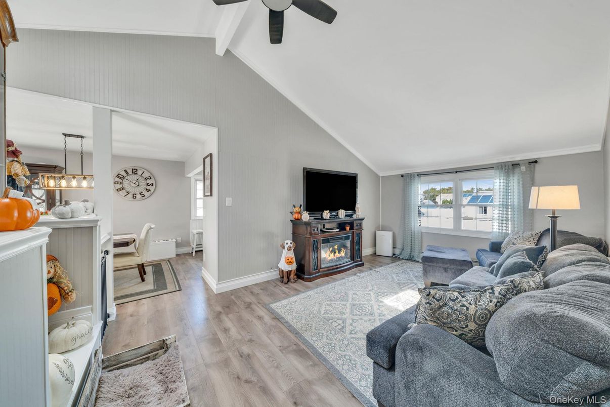 Dining room, Fireplace, Interior, Living room, Pendant Lights, Wood Texture Flooring