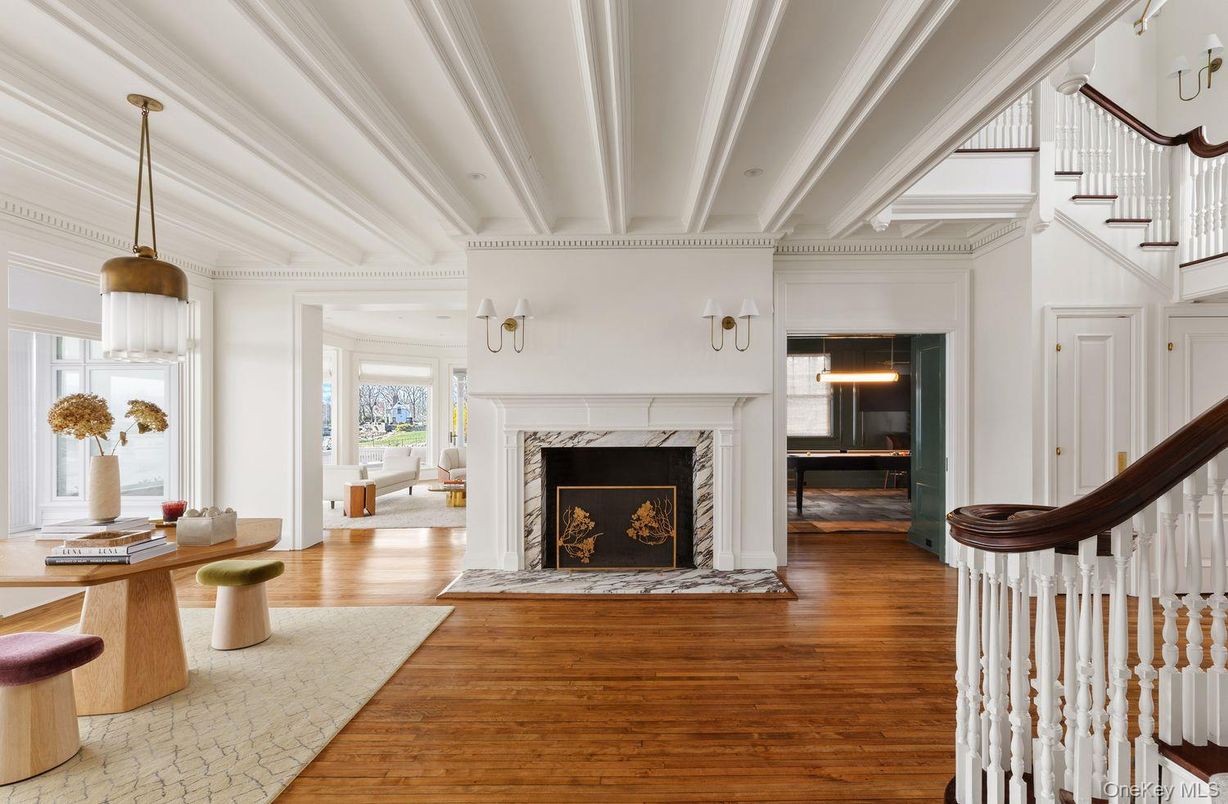Fireplace, Interior, Pendant Lights, Recessed Lighting, Wood Texture Flooring