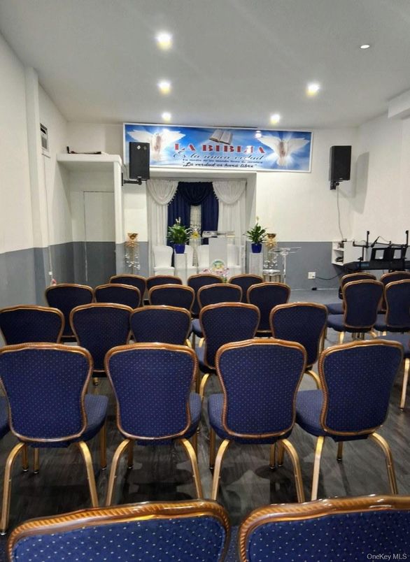 Interior, Recessed Lighting, Theatre Room