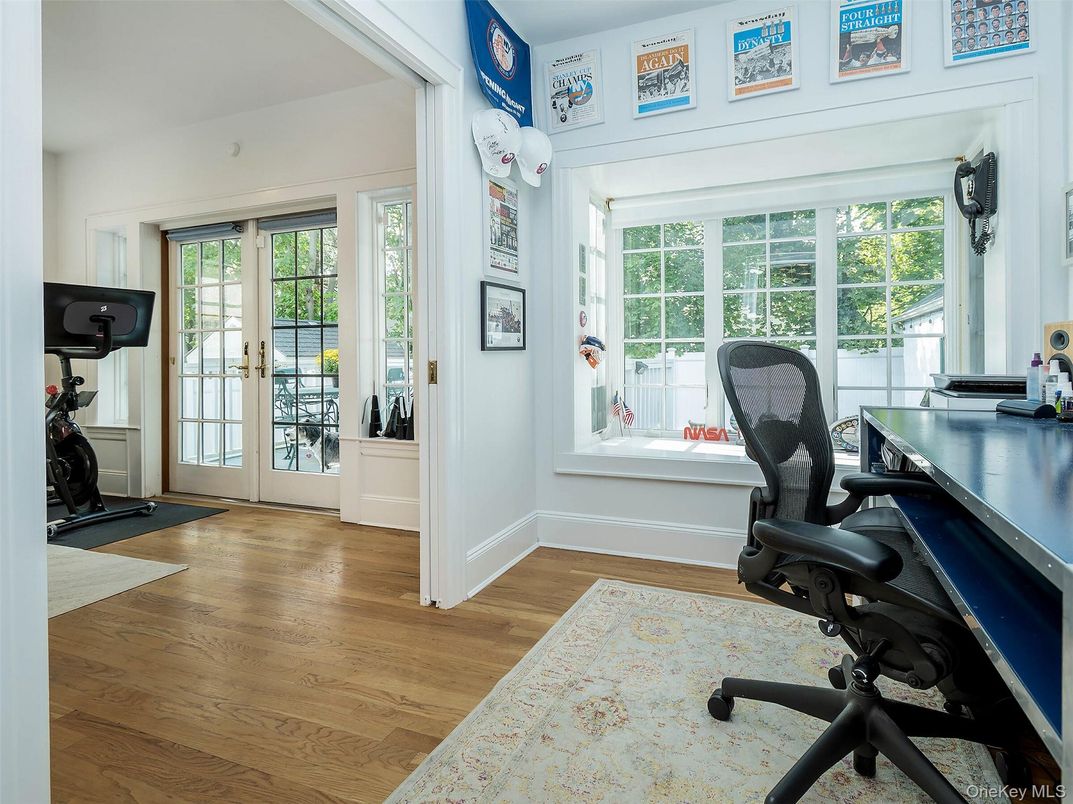 Fitness Equipment, Home Office, Interior, Wood Texture Flooring