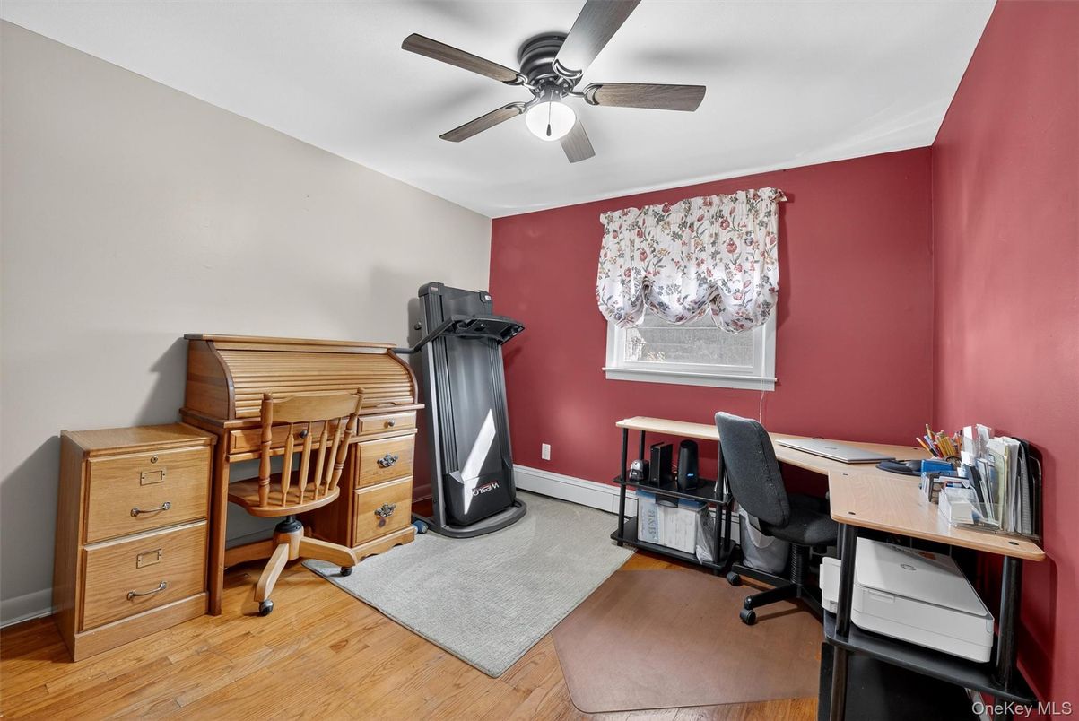 Fitness Equipment, Home Office, Interior, Wood Texture Flooring