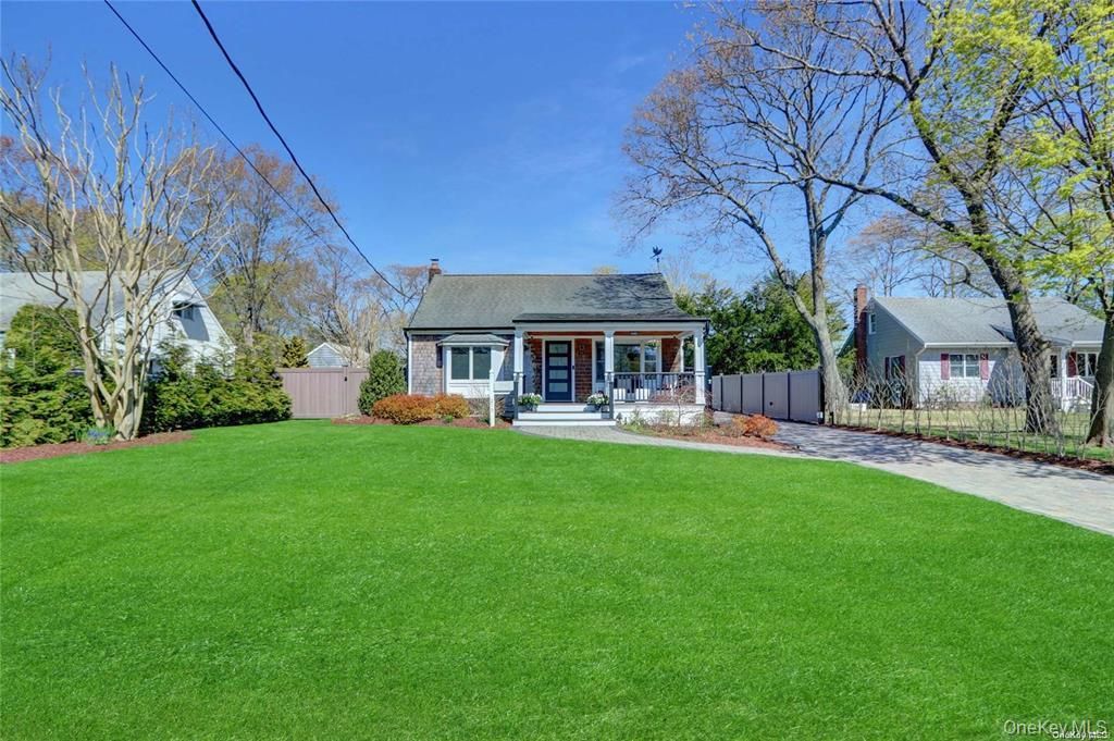 Backyard, Exterior, Facade, Cape Cod