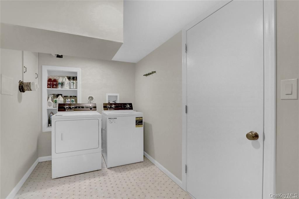 Interior, Washer