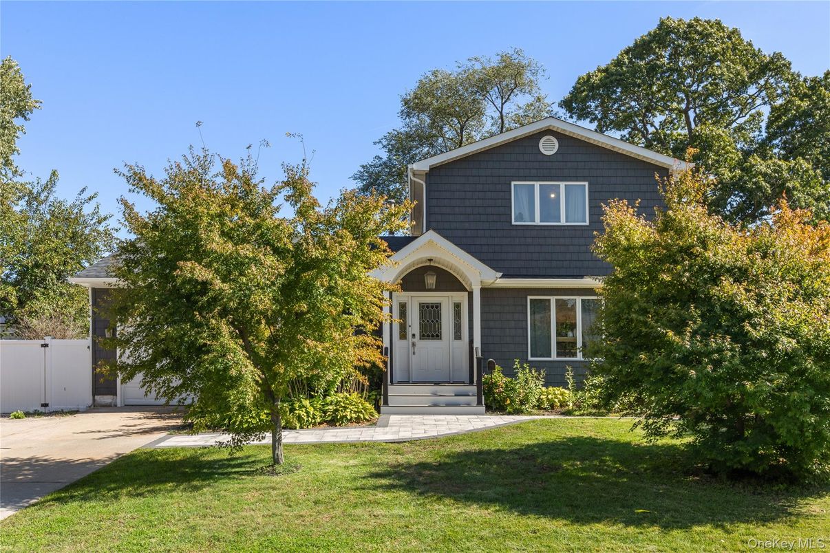 Exterior, Facade, American Craftsman