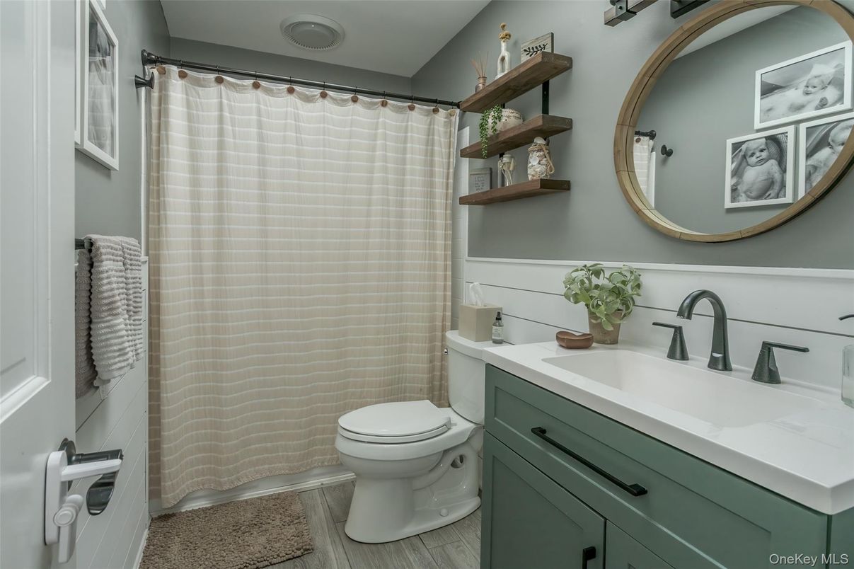 Bathroom, Interior, Wood Texture Flooring