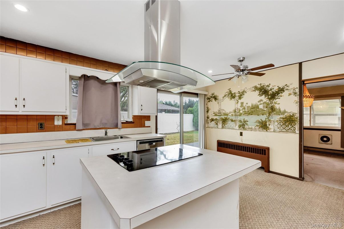 Interior, Kitchen, Recessed Lighting